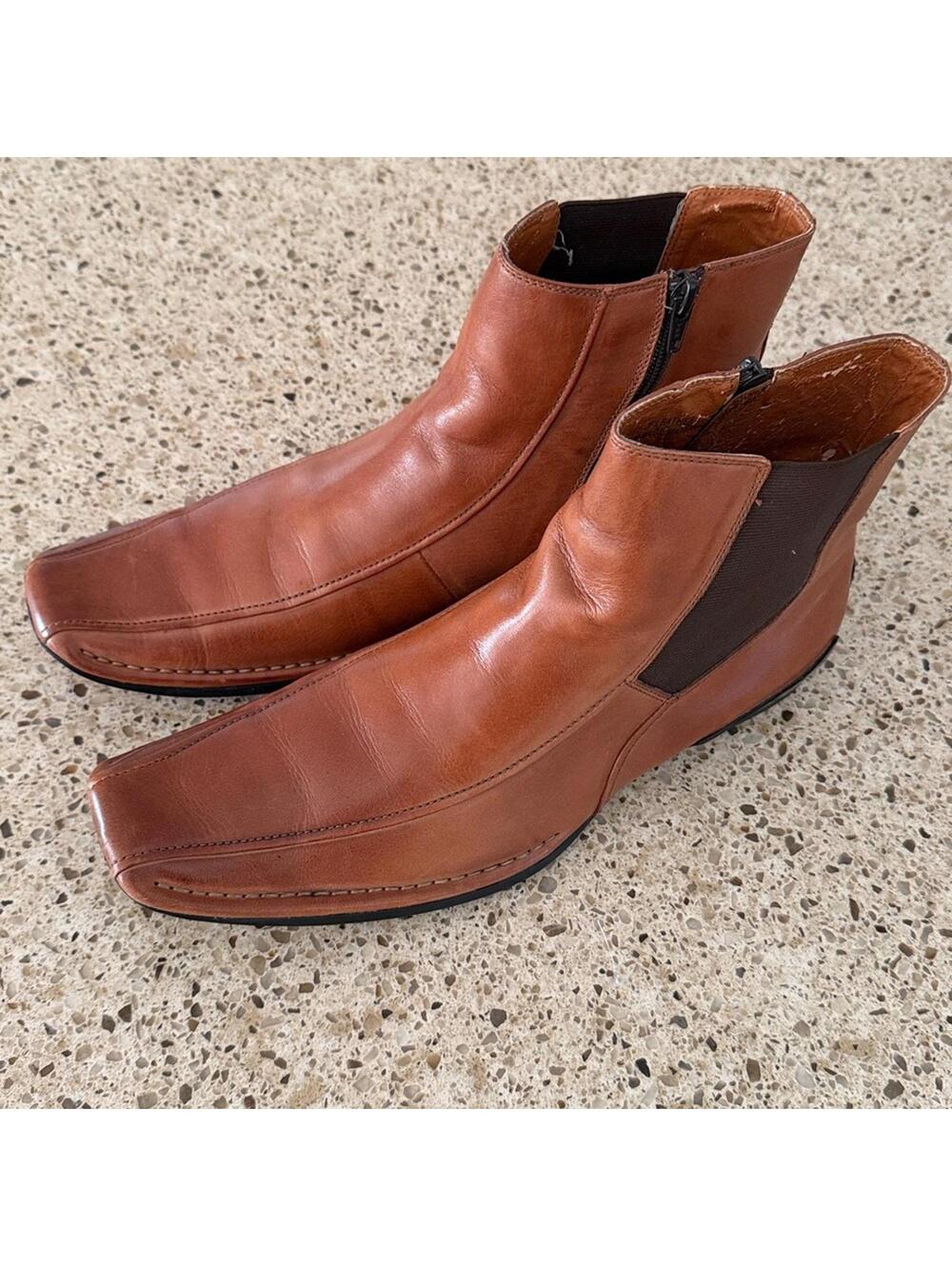 Vintage Steve Madden boots size 8